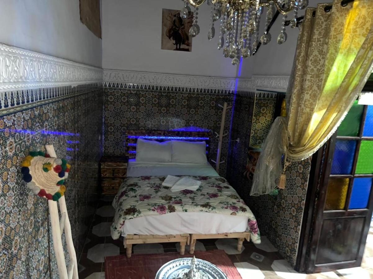 Riad Abqari Youssefi Фес Экстерьер фото