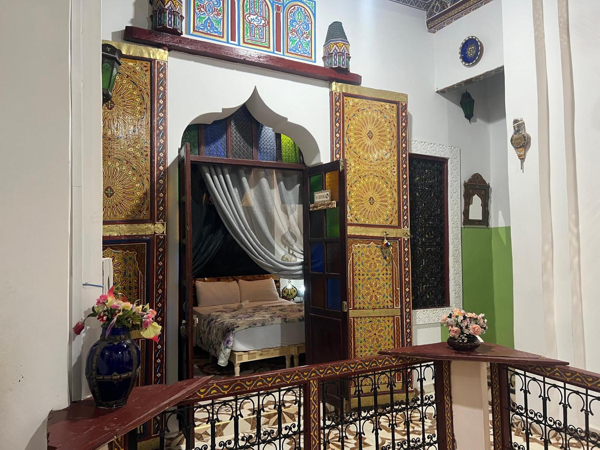 Riad Abqari Youssefi Фес Экстерьер фото